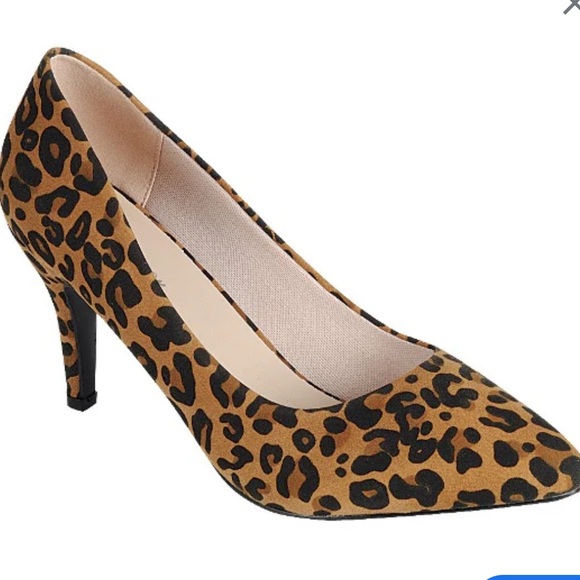 Forever Link Shoes - Flawed Leopard Print Women's Heels Sz 6